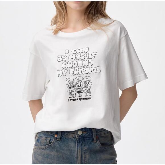 GU (Uniqlo) x Esther Bunny I Can Be Myself Around My Friends Graphic T-shirt - Picture 1 of 8